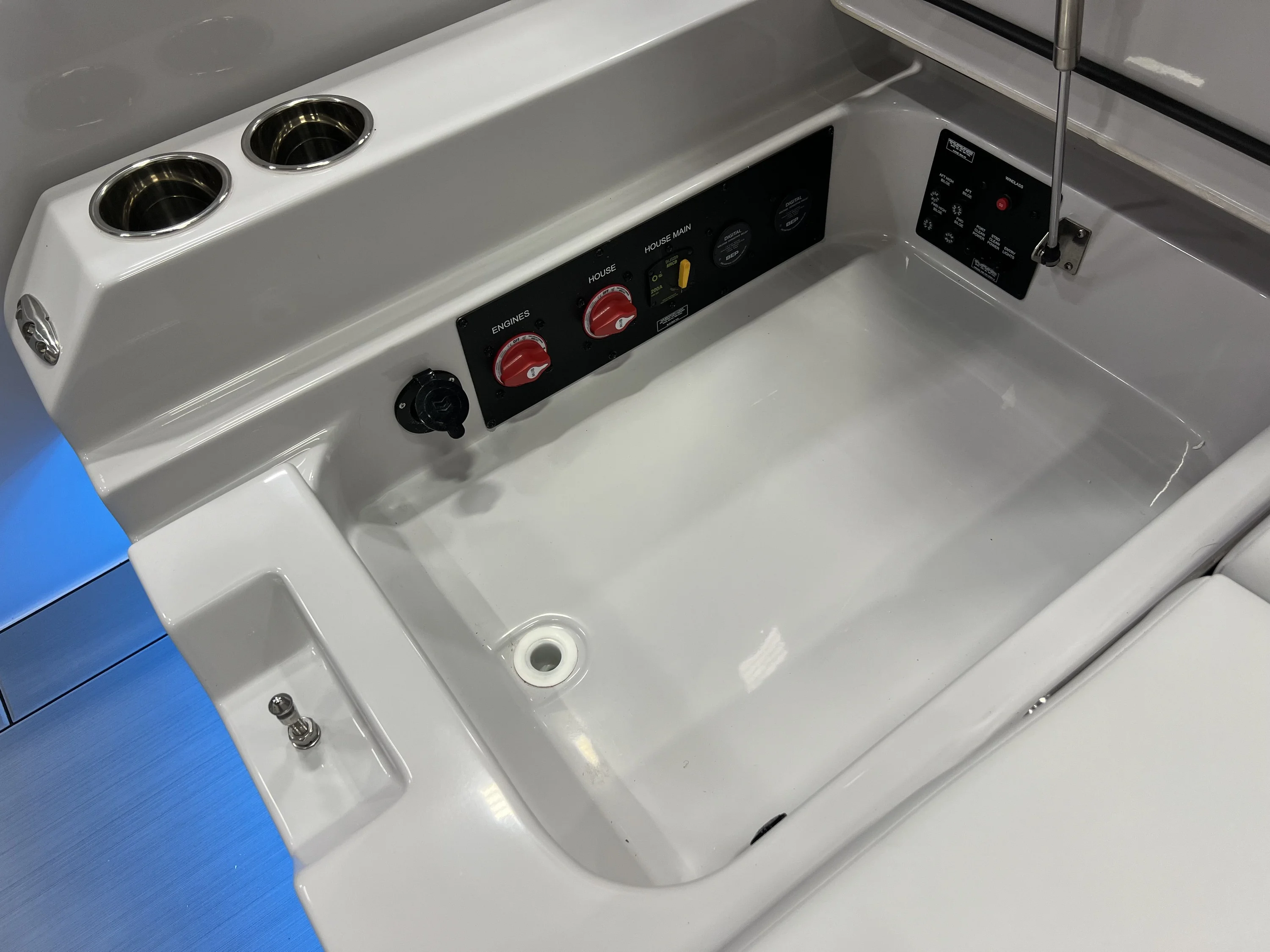 2024 Aviara AV32 Image Thumbnail #28