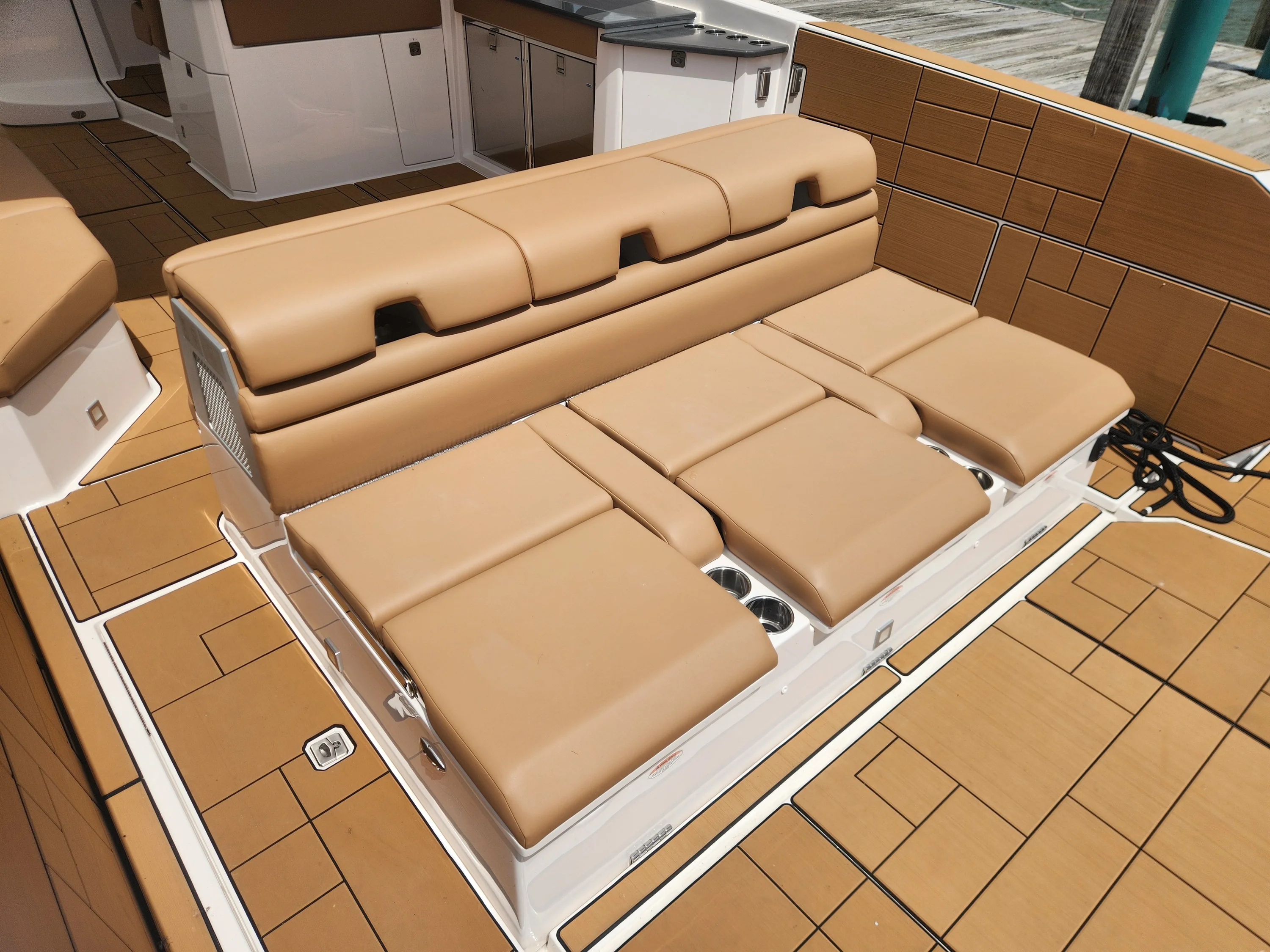 2024 Aviara AV40 Image Thumbnail #5