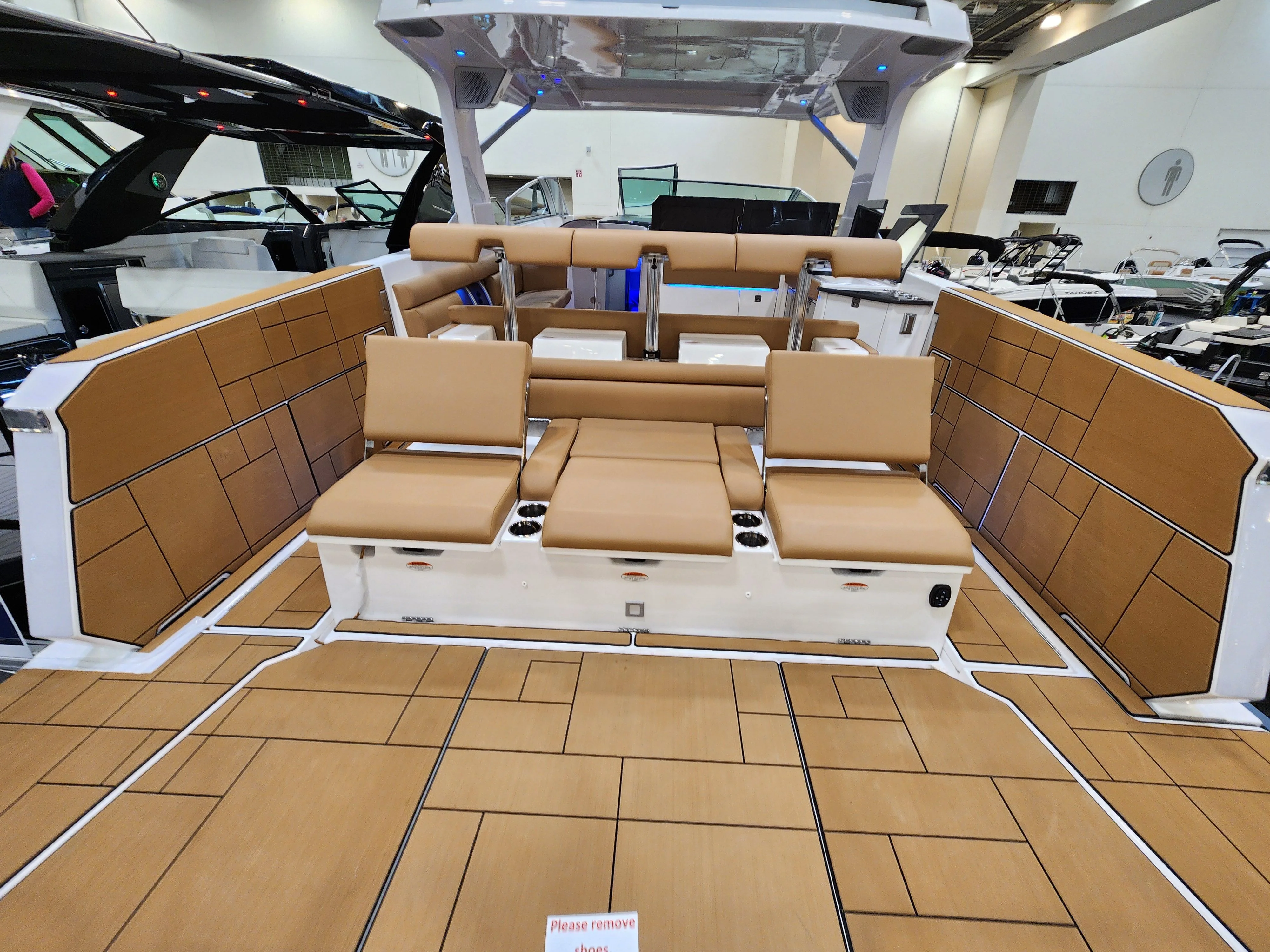 2024 Aviara AV40 Image Thumbnail #3