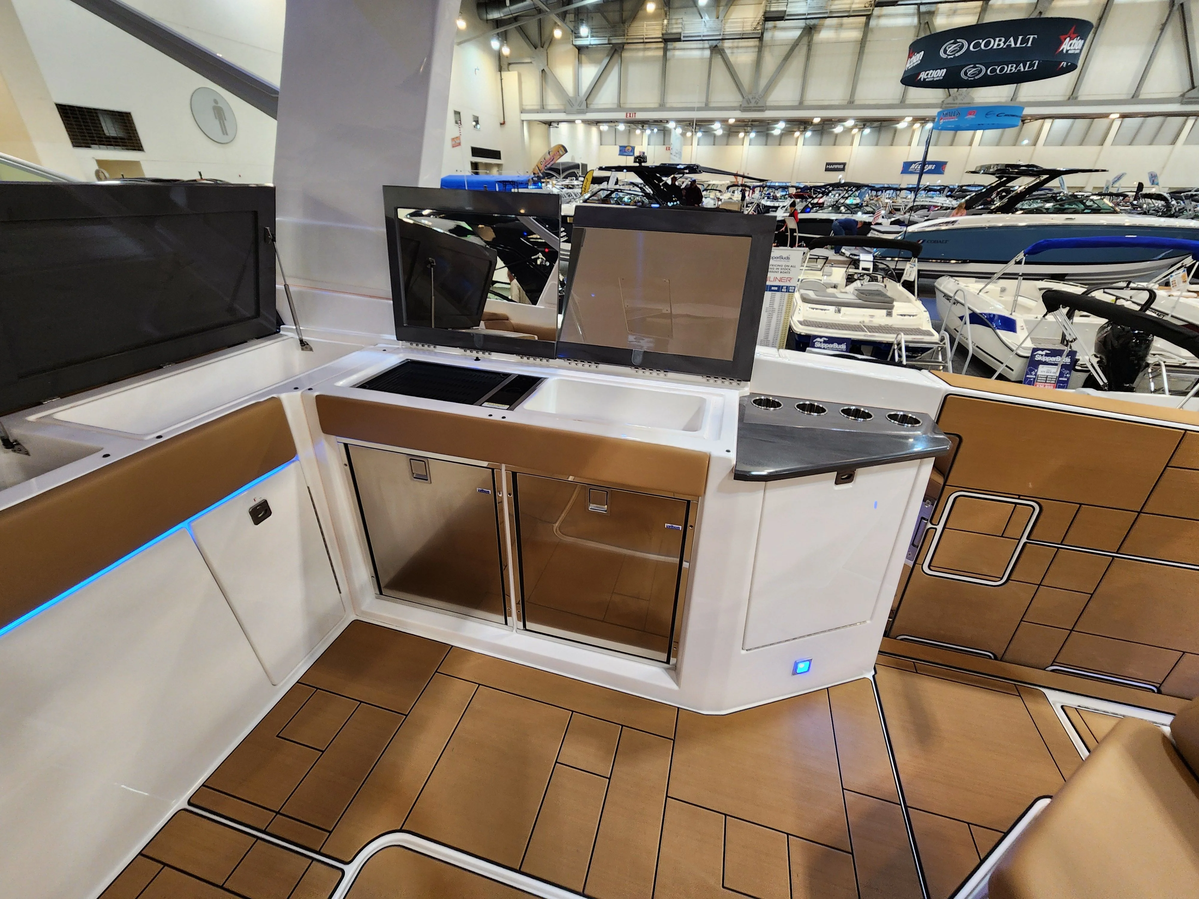 2024 Aviara AV40 Image Thumbnail #16