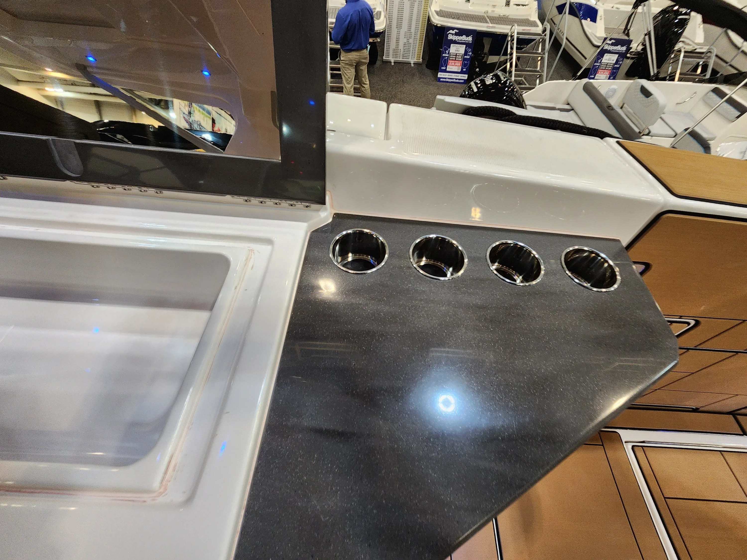 2024 Aviara AV40 Image Thumbnail #17