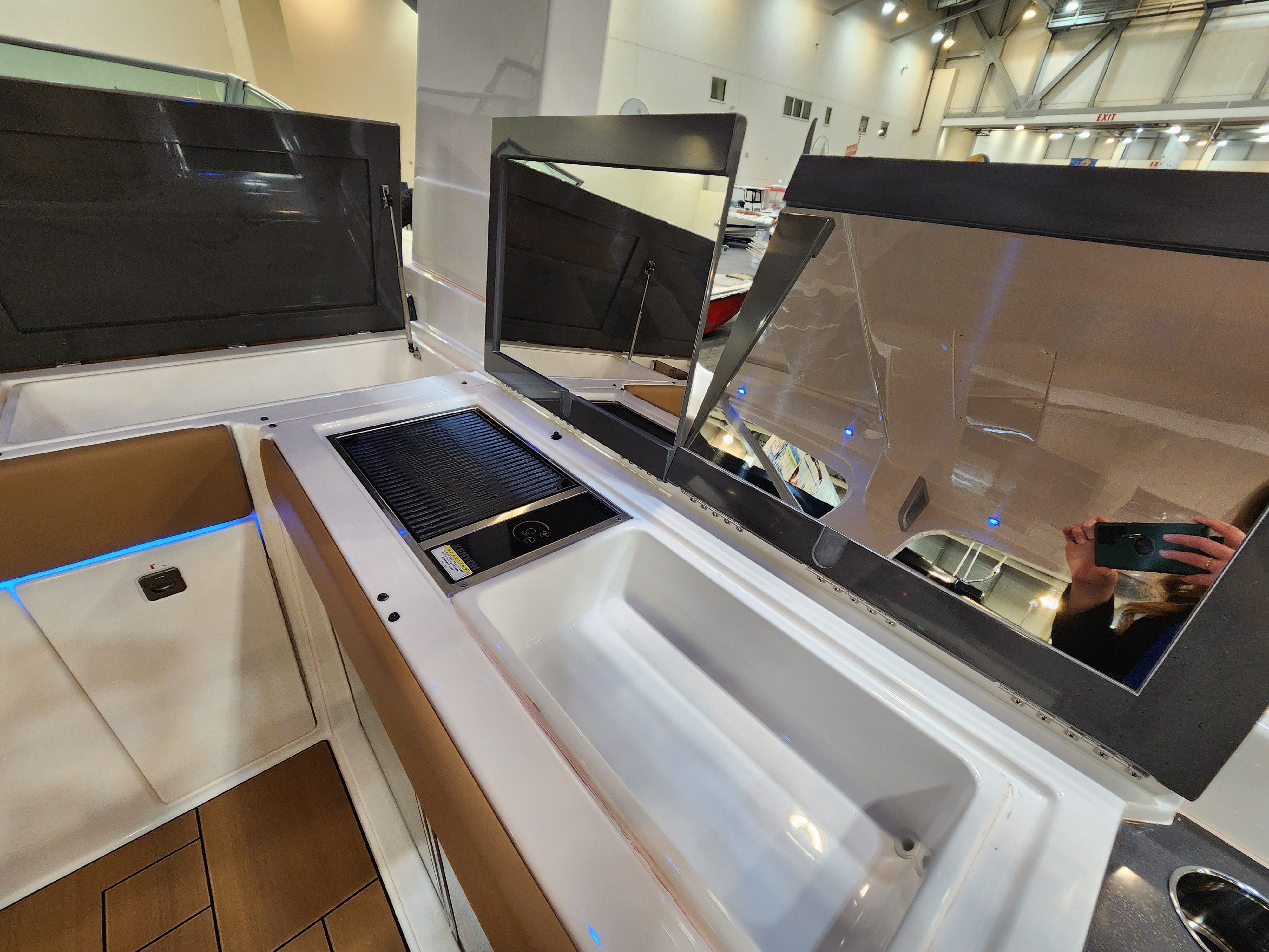 2024 Aviara AV40 Image Thumbnail #18