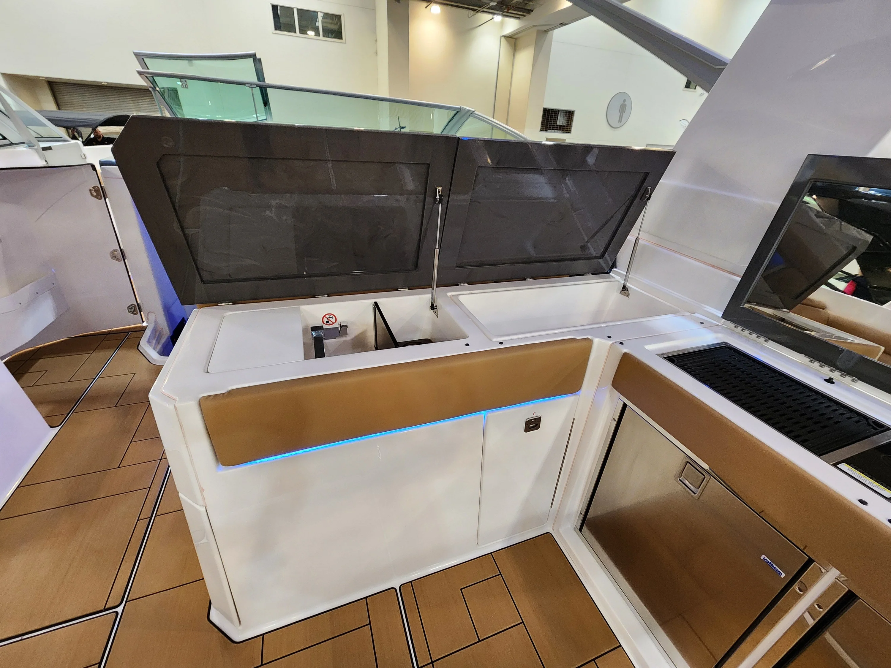 2024 Aviara AV40 Image Thumbnail #20