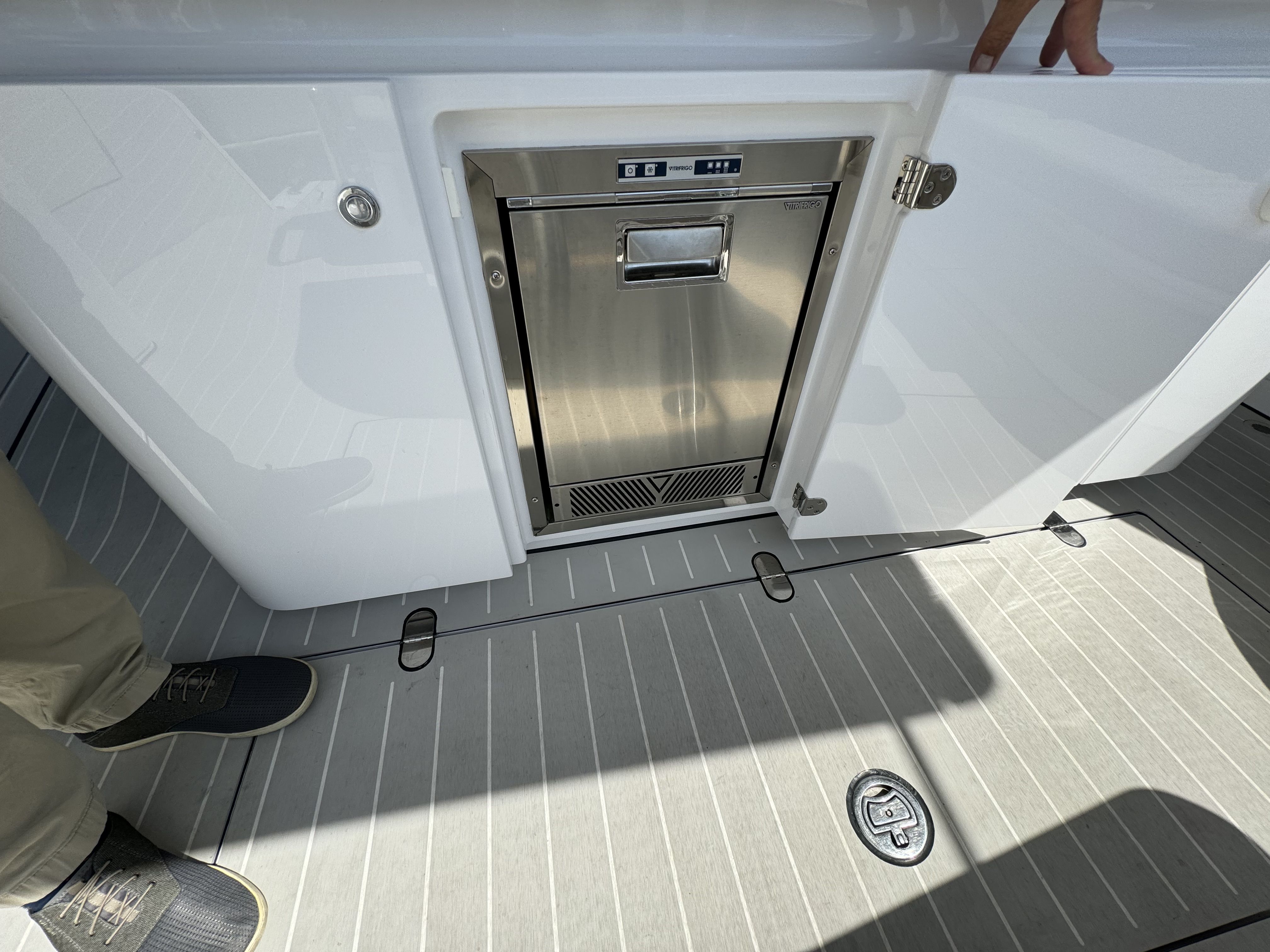 2024 Azimut
                                                             42VERVE Image Thumbnail #14