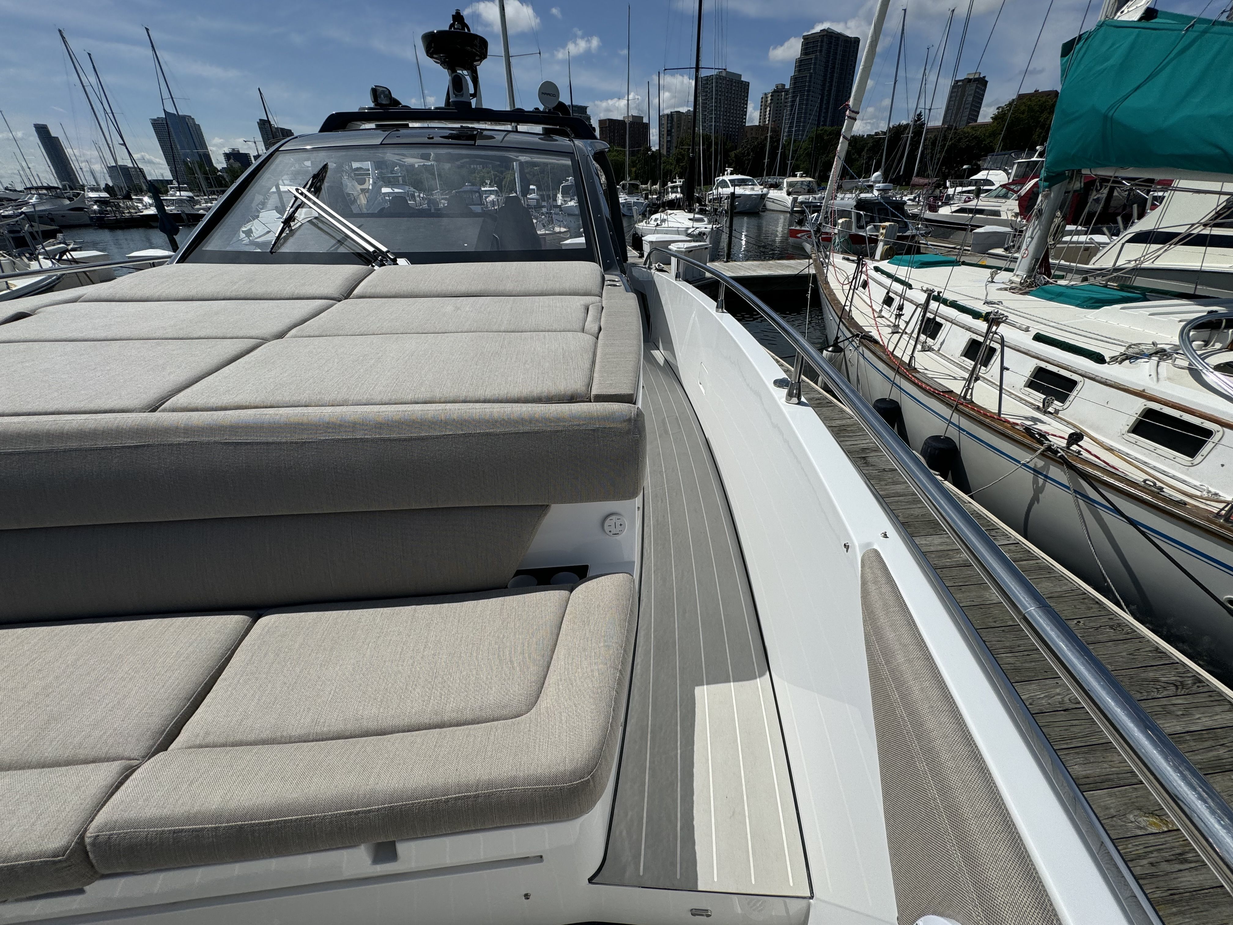 2024 Azimut
                                                             42VERVE Image Thumbnail #28