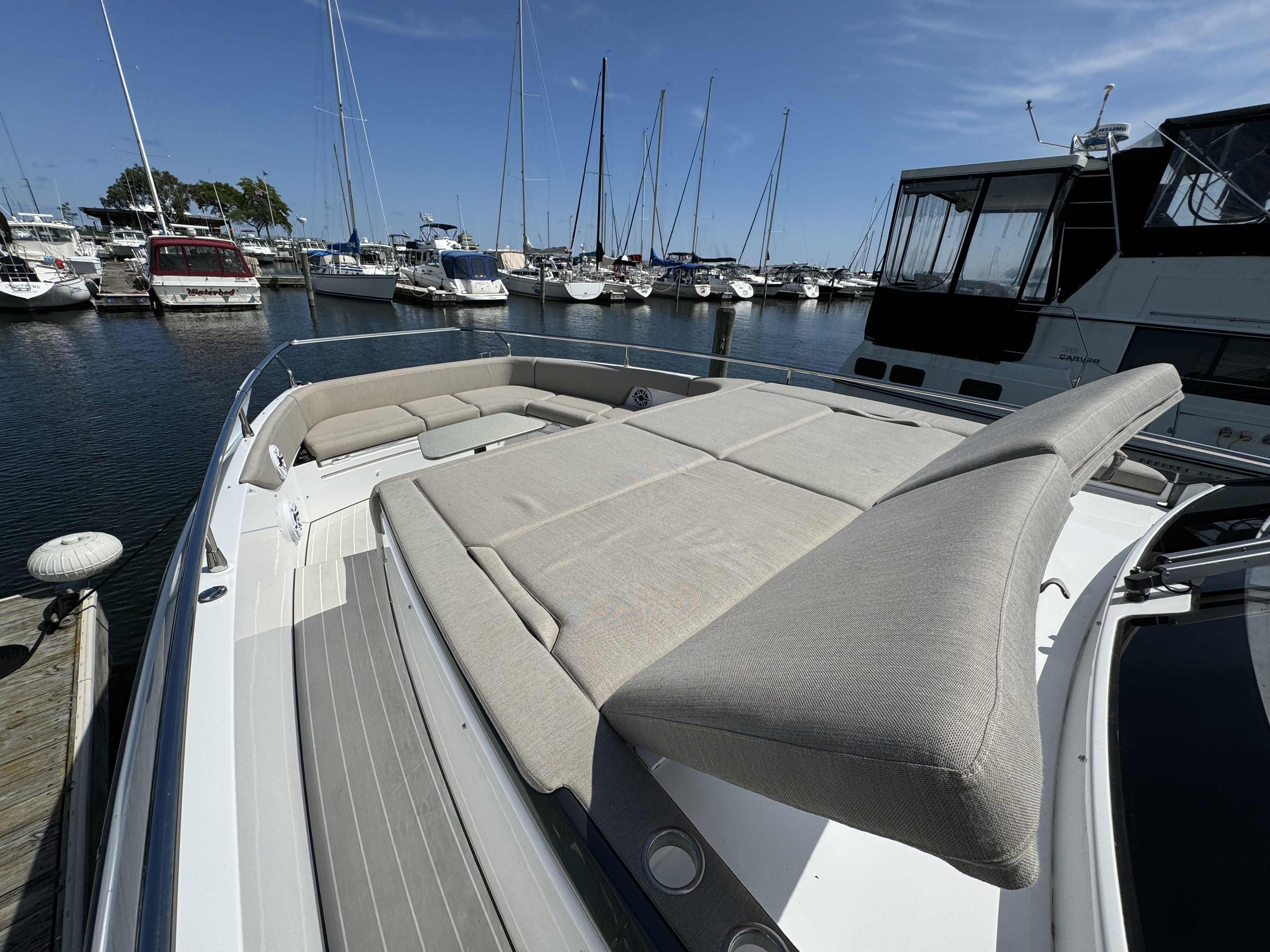 2024 Azimut
                                                             42VERVE Image Thumbnail #31