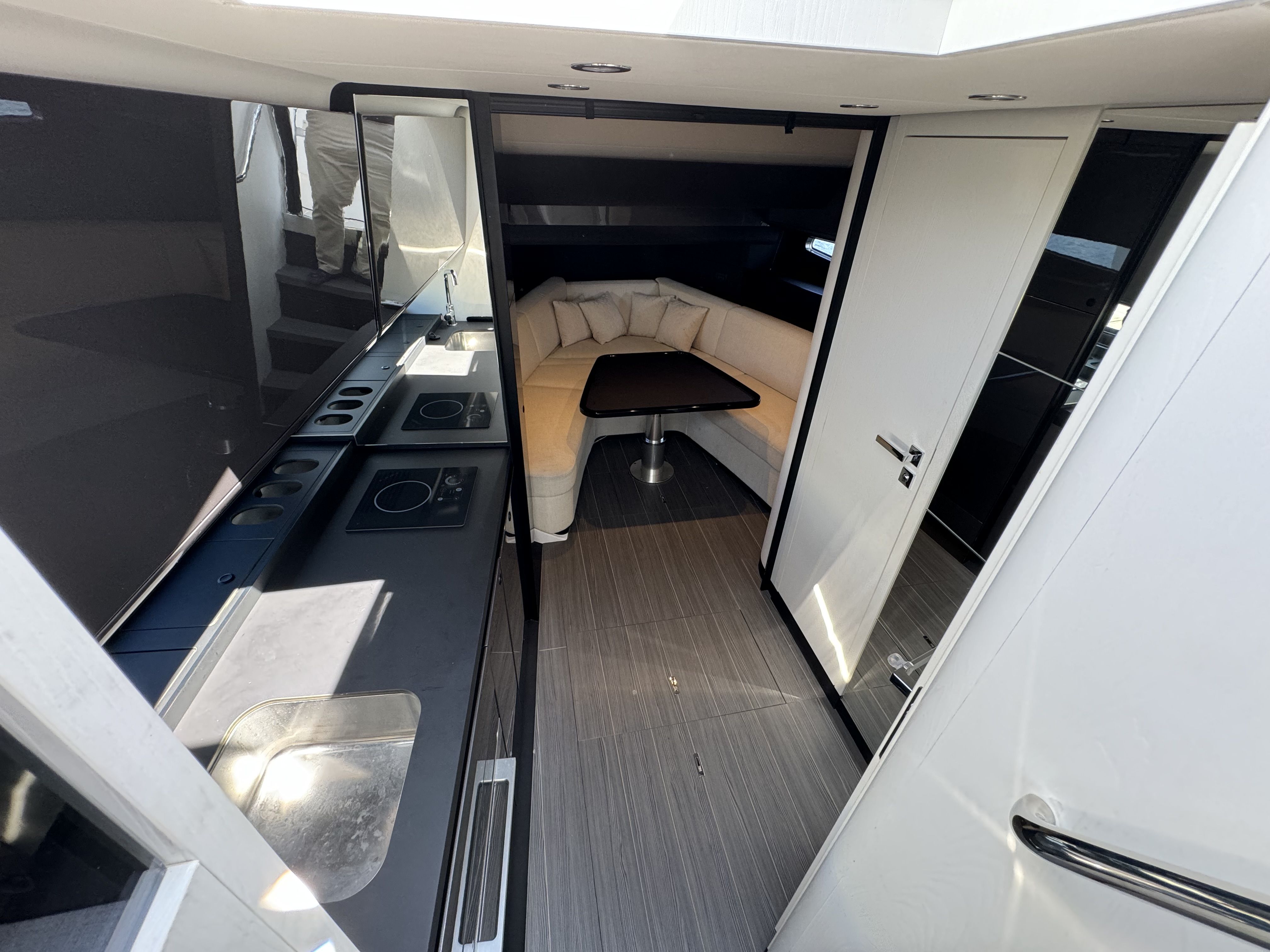 2024 Azimut
                                                             42VERVE Image Thumbnail #34