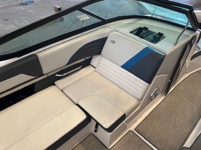 2016 Regal 2100 SURF Image Thumbnail #10