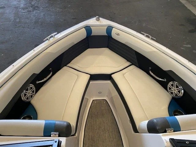 2016 Regal 2100 SURF Image Thumbnail #11