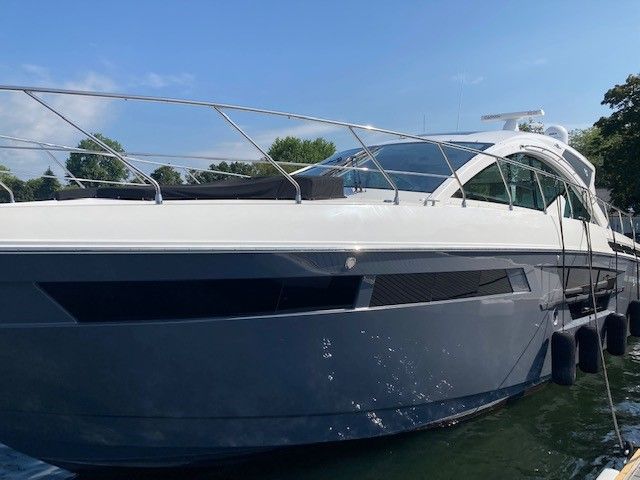 2018 Cruisers Yachts
                                                             54 CANTIUS Image Thumbnail #2