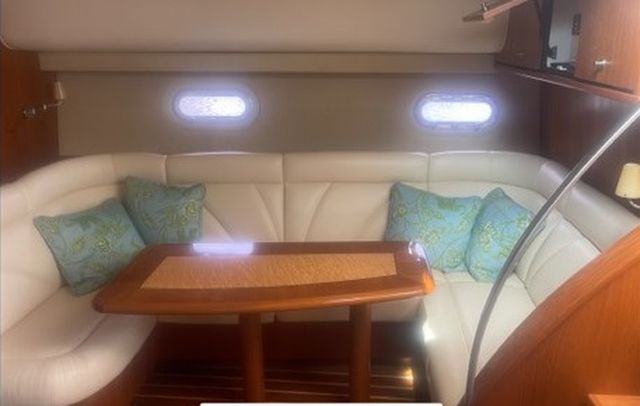 2008 Tiara Yachts
                                                             4300 SOVRAN Image Thumbnail #9
