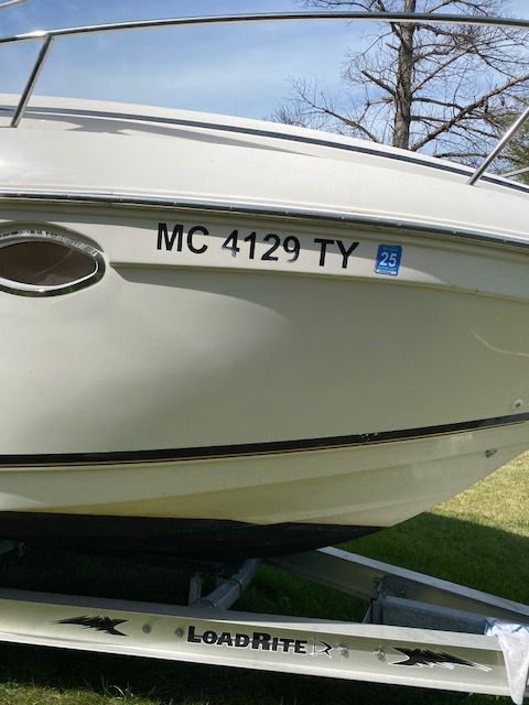 2003 Rinker
                                                             250 FIESTA VEE Image Thumbnail #2