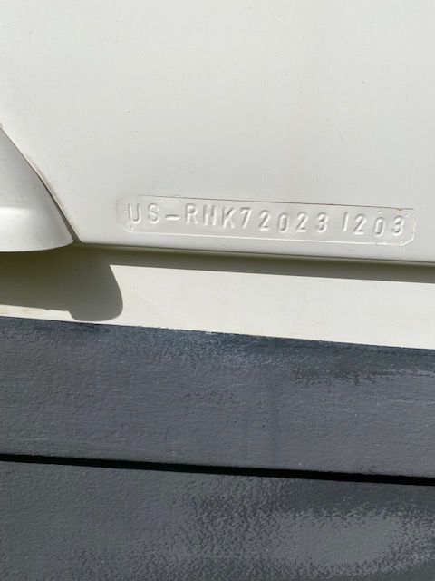2003 Rinker
                                                             250 FIESTA VEE Image Thumbnail #11