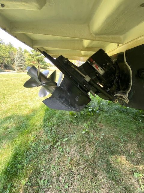 2003 Rinker
                                                             250 FIESTA VEE Image Thumbnail #35