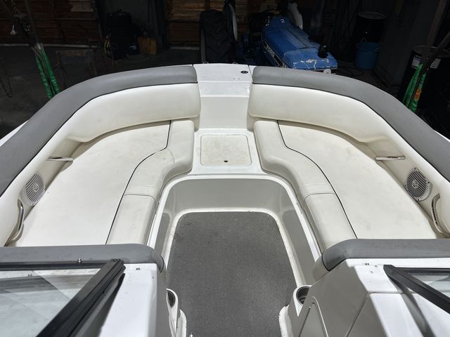2016 Bayliner
                                                             215 Image Thumbnail #1