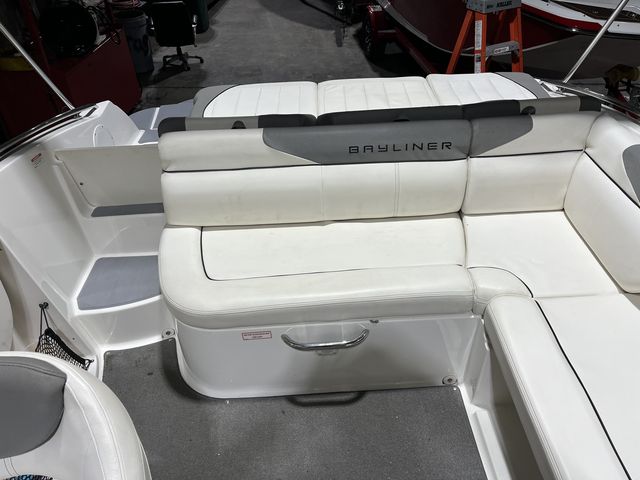 2016 Bayliner
                                                             215 Image Thumbnail #4