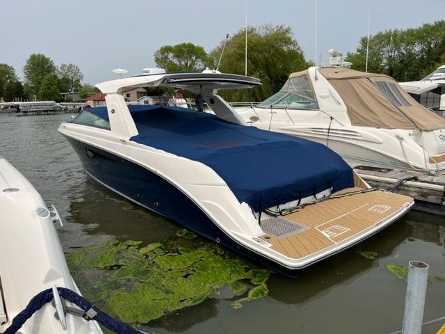 2022 Sea Ray
                                                             400 SLX Image Thumbnail #3