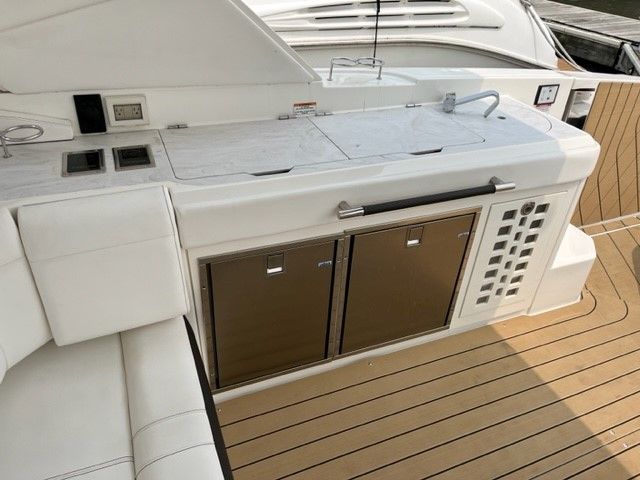 2022 Sea Ray
                                                             400 SLX Image Thumbnail #8