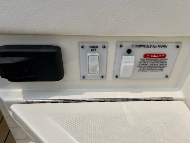 2022 Sea Ray
                                                             400 SLX Image Thumbnail #19