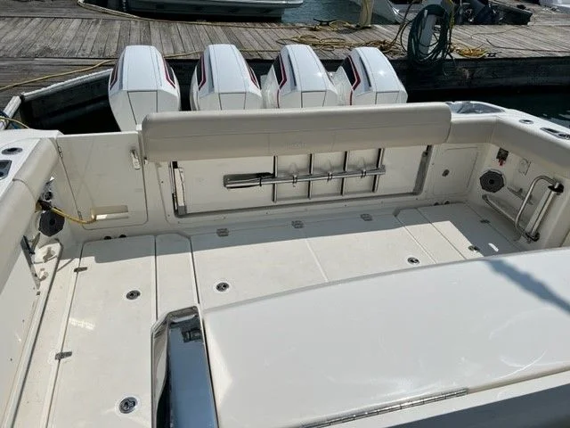 2021 Boston Whaler 420 OUTRAGE Image Thumbnail #13