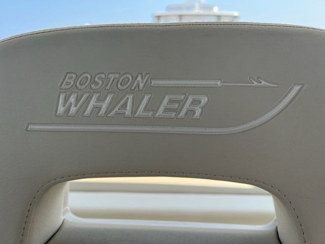 2021 Boston Whaler 420 OUTRAGE Image Thumbnail #28