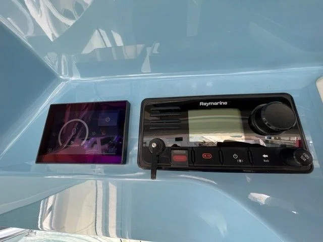 2021 Boston Whaler 420 OUTRAGE Image Thumbnail #34