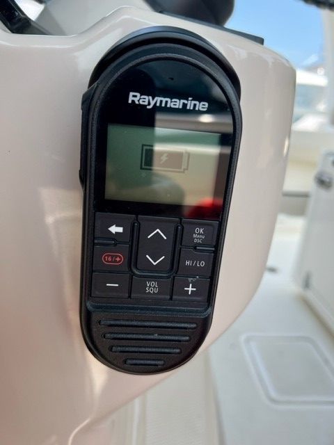 2021 Boston Whaler 420 OUTRAGE Image Thumbnail #38