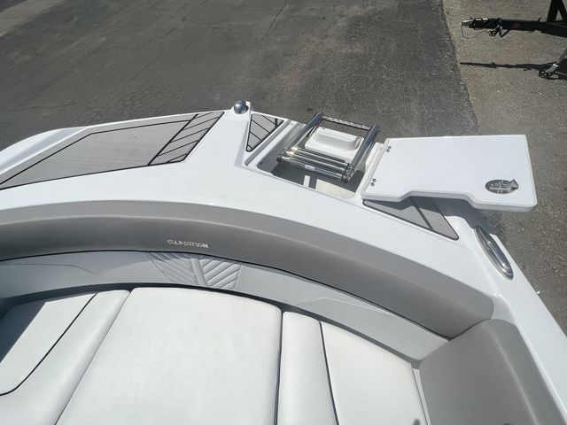 2022 Glastron
                                                             245 GTD Image Thumbnail #13