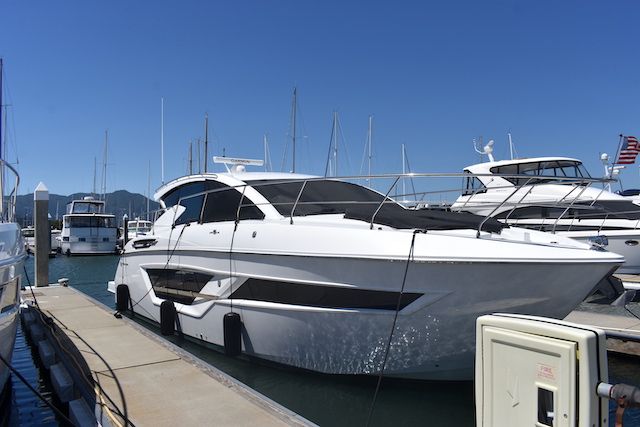 2021 Cruisers Yachts
                                                             46 CANTIUS Image Thumbnail #0