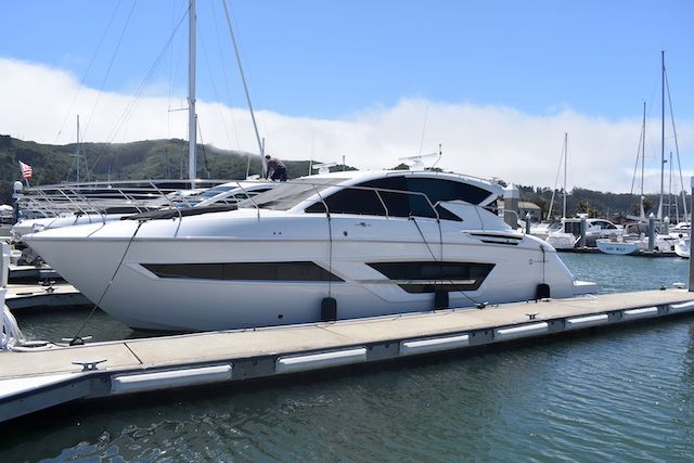 2021 Cruisers Yachts
                                                             46 CANTIUS Image Thumbnail #10