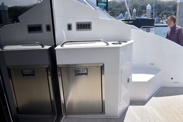 2021 Cruisers Yachts
                                                             46 CANTIUS Image Thumbnail #16