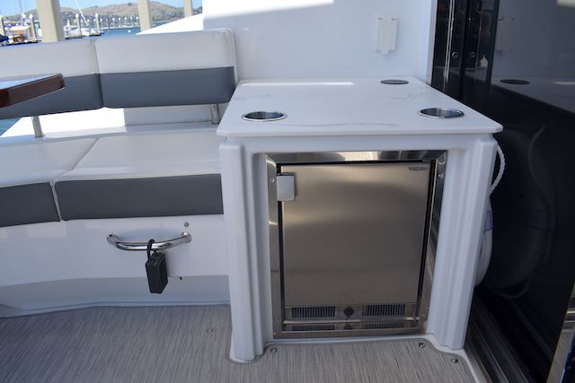 2021 Cruisers Yachts
                                                             46 CANTIUS Image Thumbnail #18