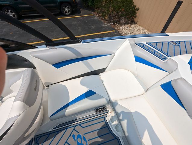 2011 Tige
                                                             R20 Image Thumbnail #5