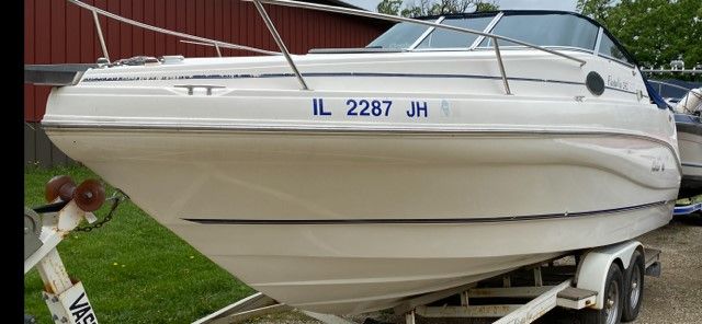 2000 Rinker
                                                             242 FIESTA VEE Image Thumbnail #1