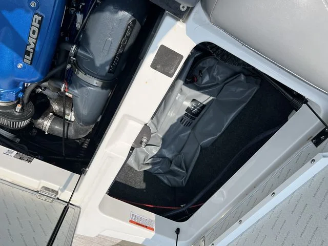 2019 Mastercraft XT23 Image Thumbnail #27