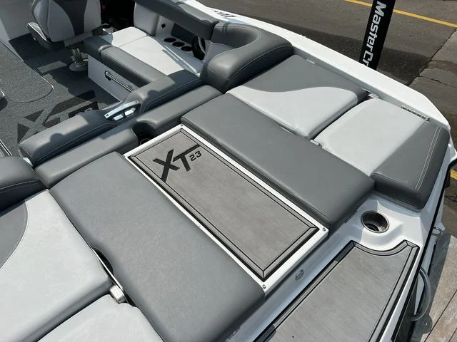 2019 Mastercraft XT23 Image Thumbnail #22