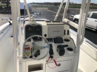2015 Sea Hunt
                                                             225 TRITON Image Thumbnail #5