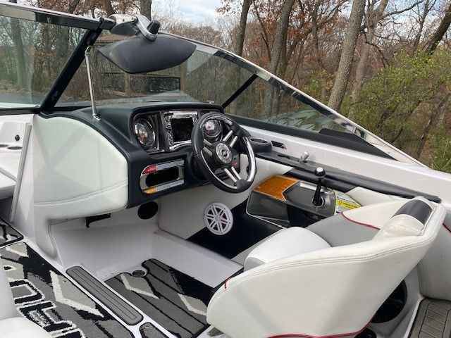 2011 Nautique
                                                             210SA Image Thumbnail #19