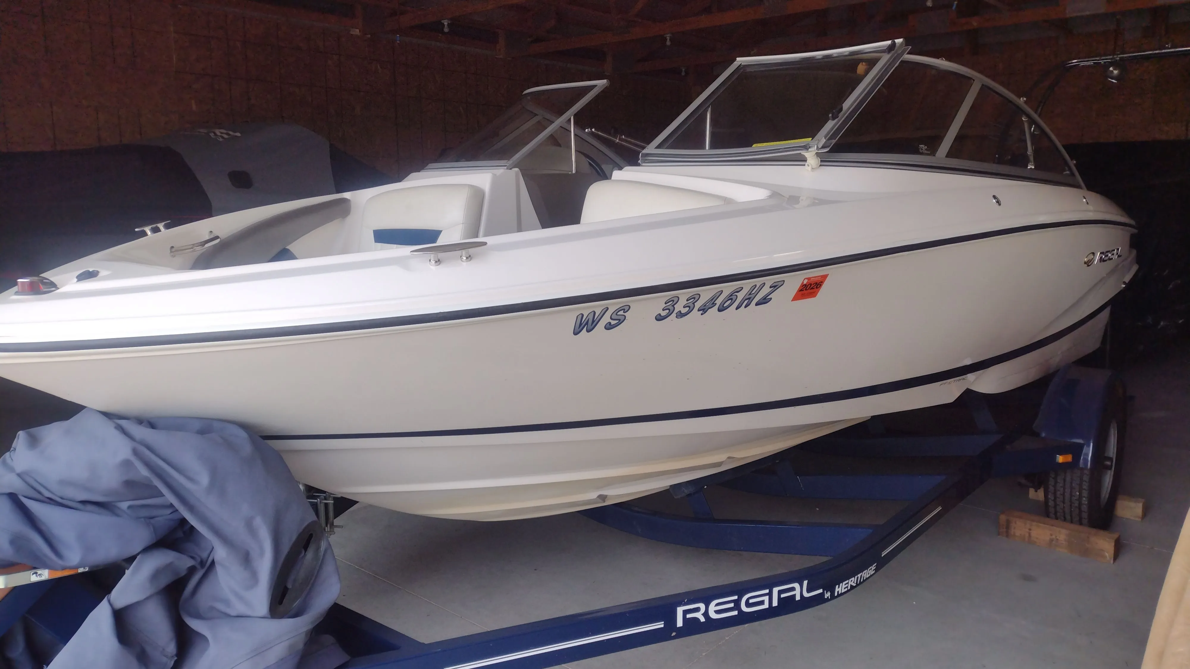 2011 Regal 1900 Image Thumbnail #3