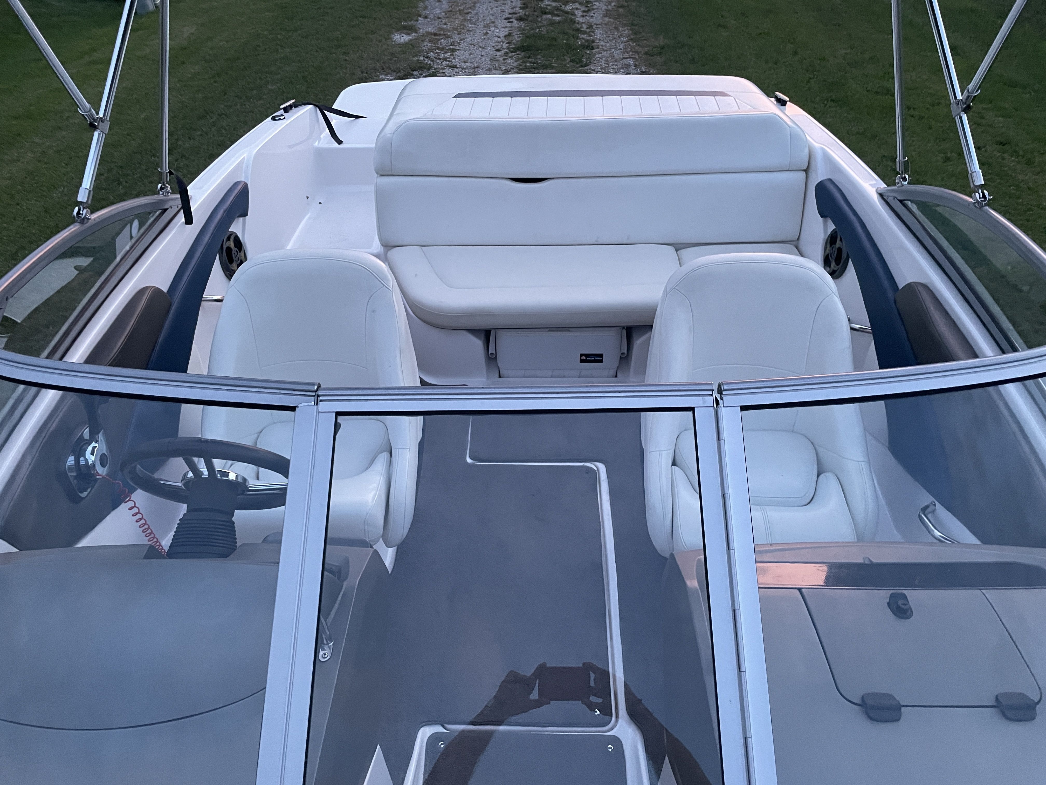 2011 Regal 1900 Image Thumbnail #12