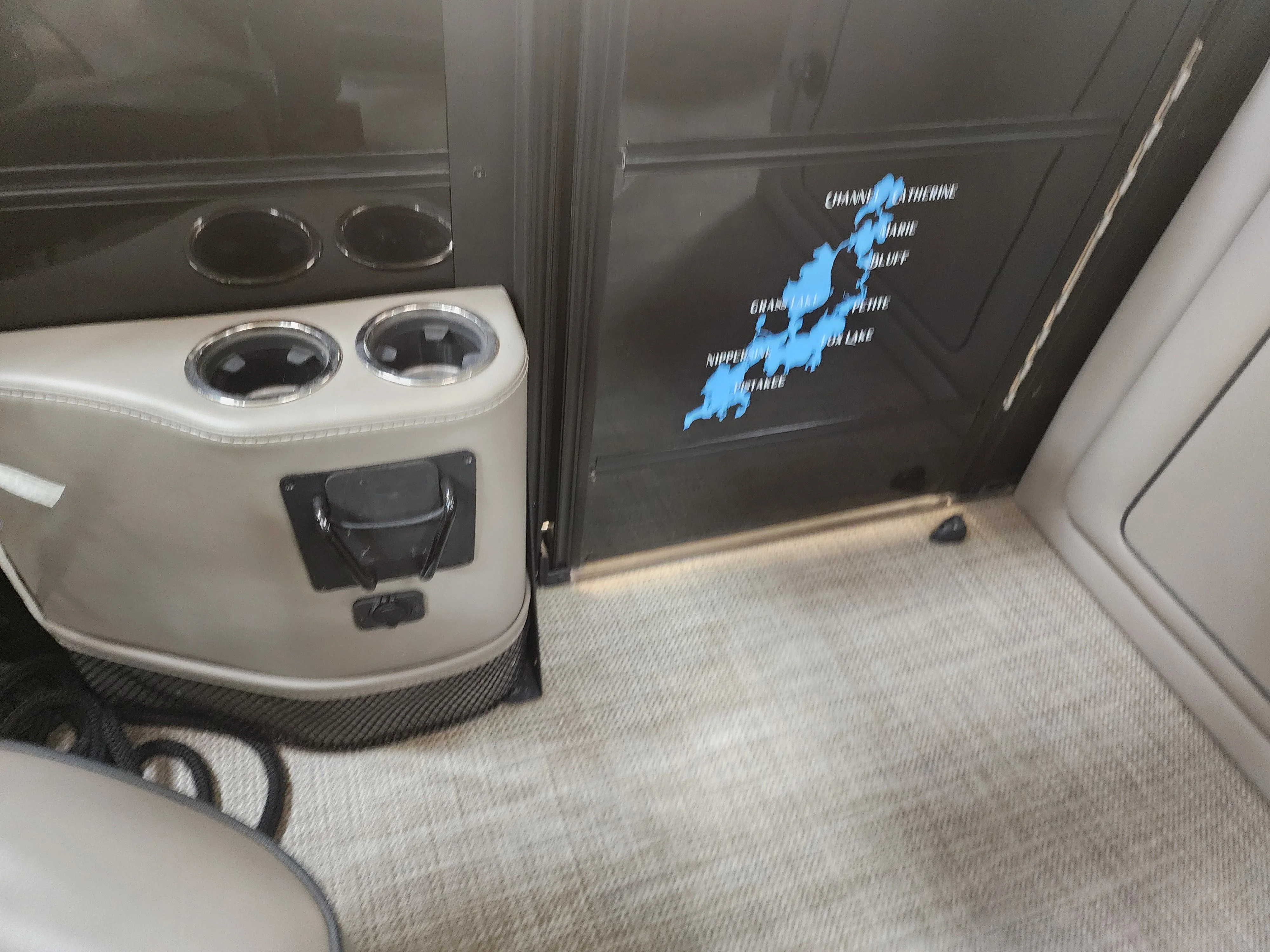 2021 Barletta L23UCATT Image Thumbnail #14