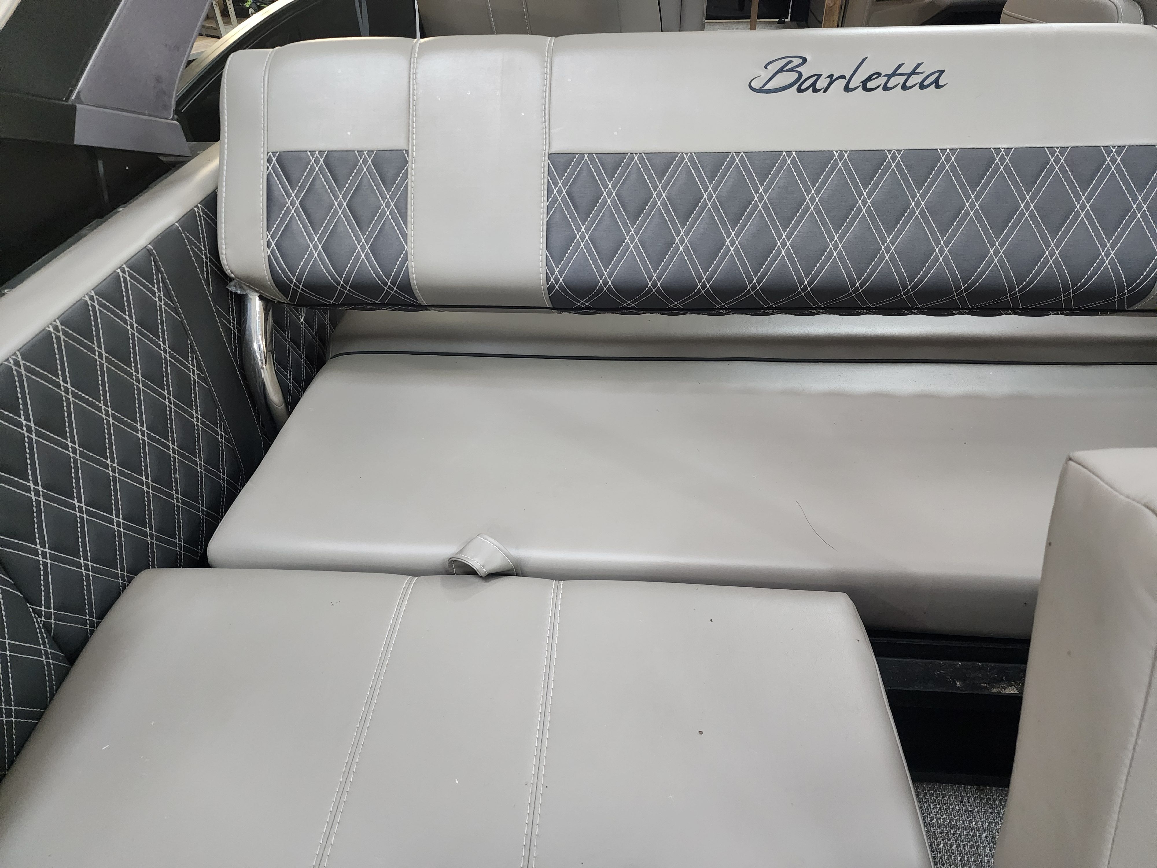 2021 Barletta L23UCATT Image Thumbnail #16