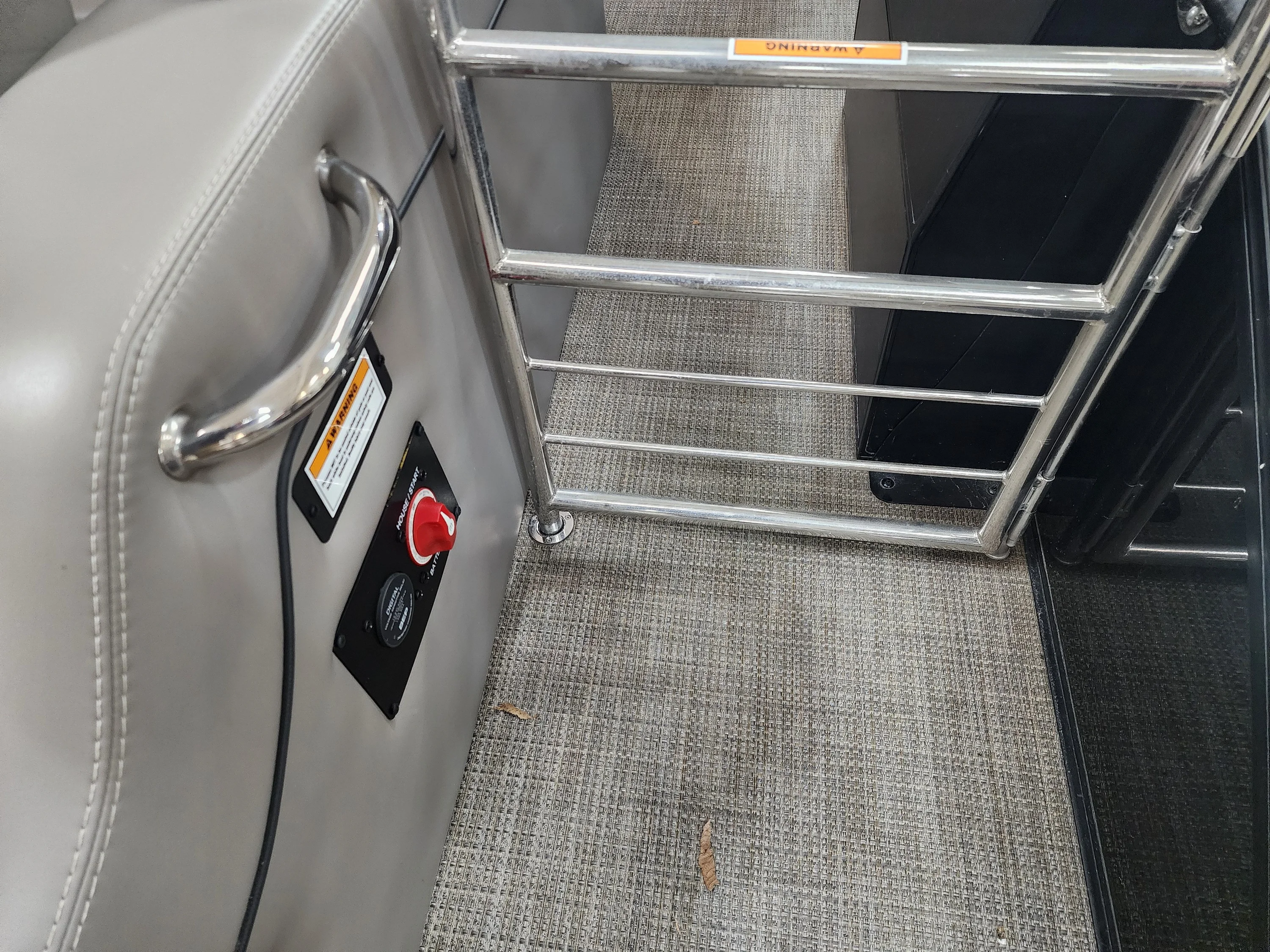 2021 Barletta L23UCATT Image Thumbnail #18