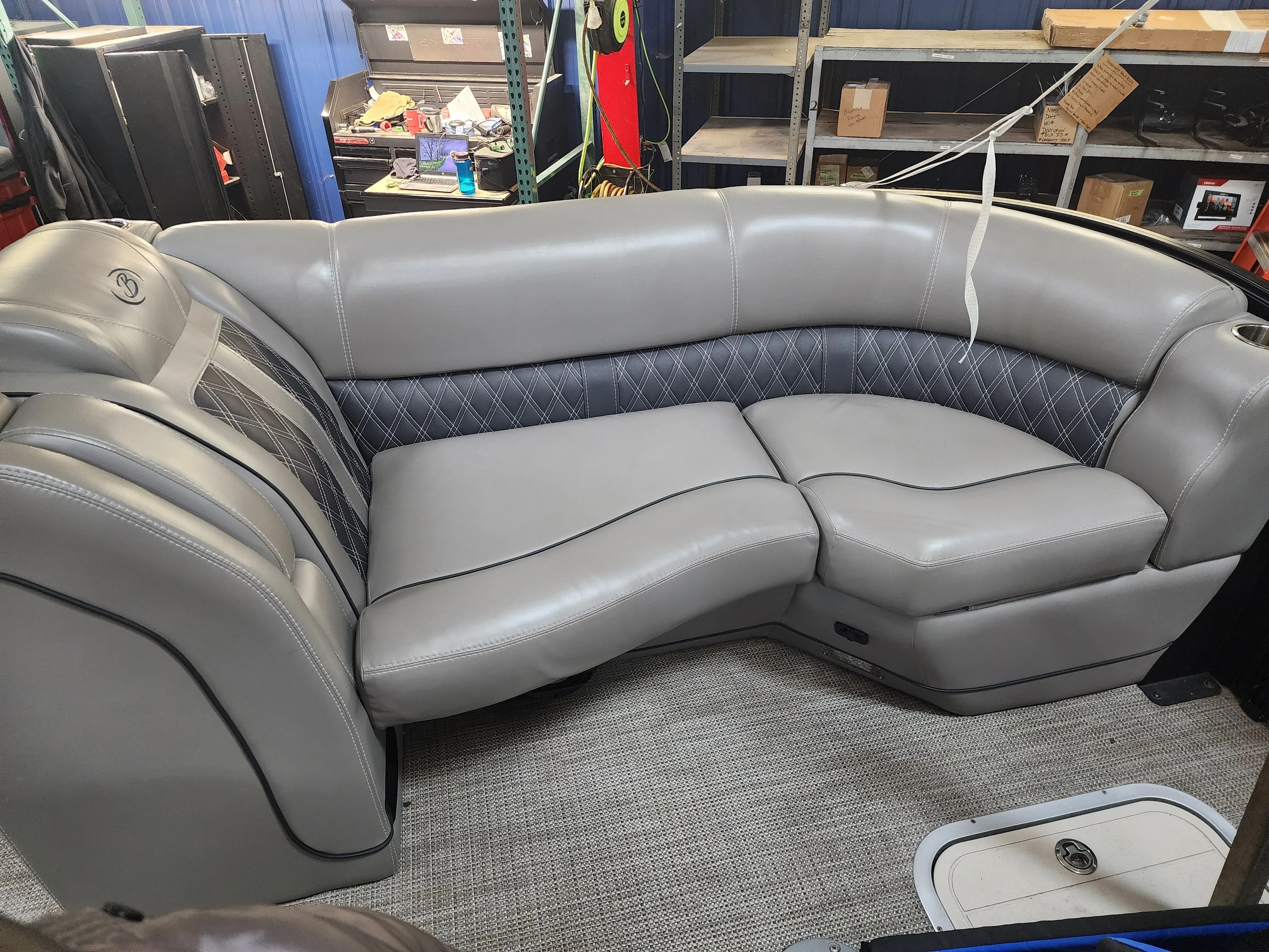 2021 Barletta L23UCATT Image Thumbnail #1