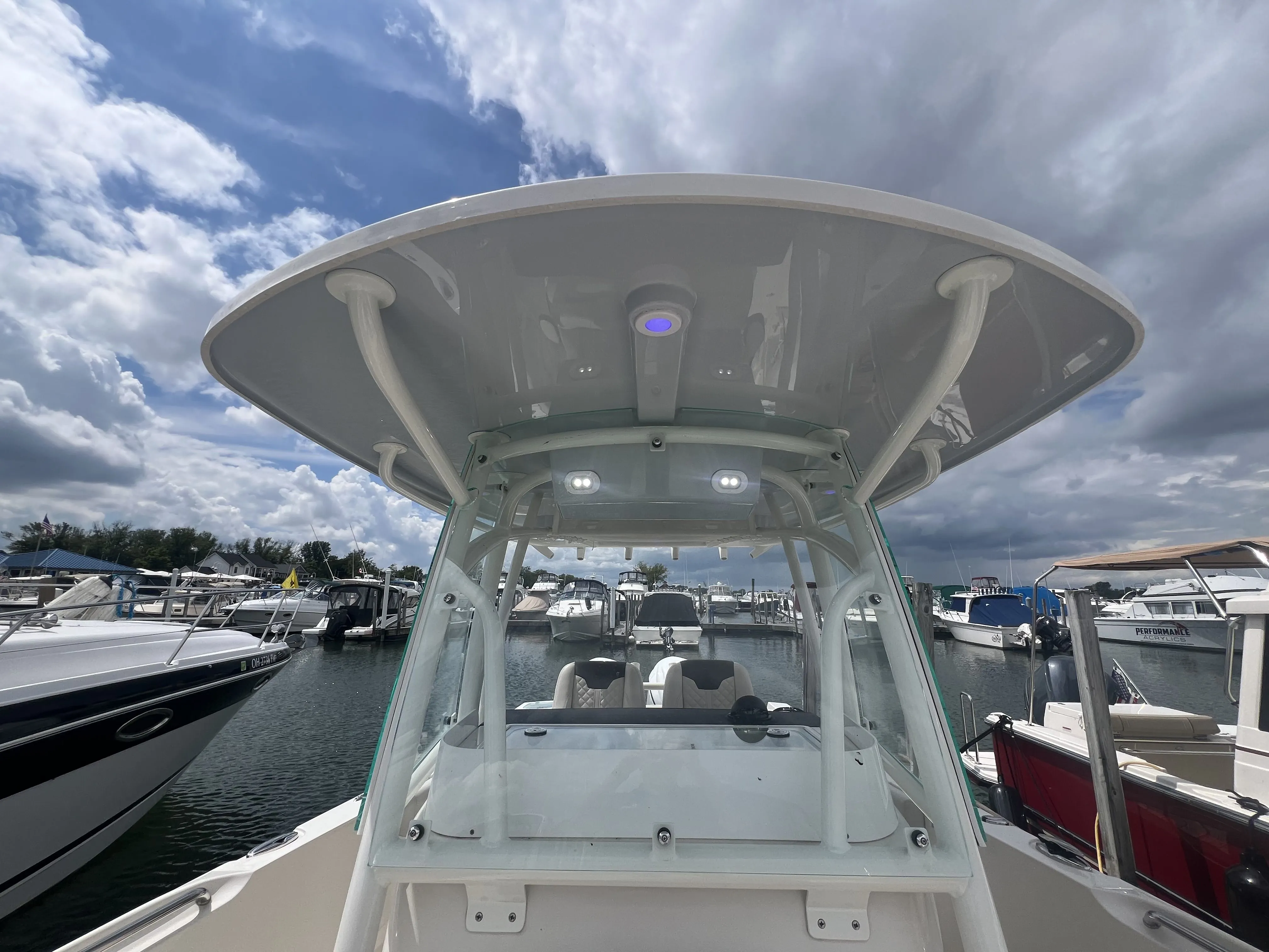 2022 Sailfish 290 CC Image Thumbnail #4