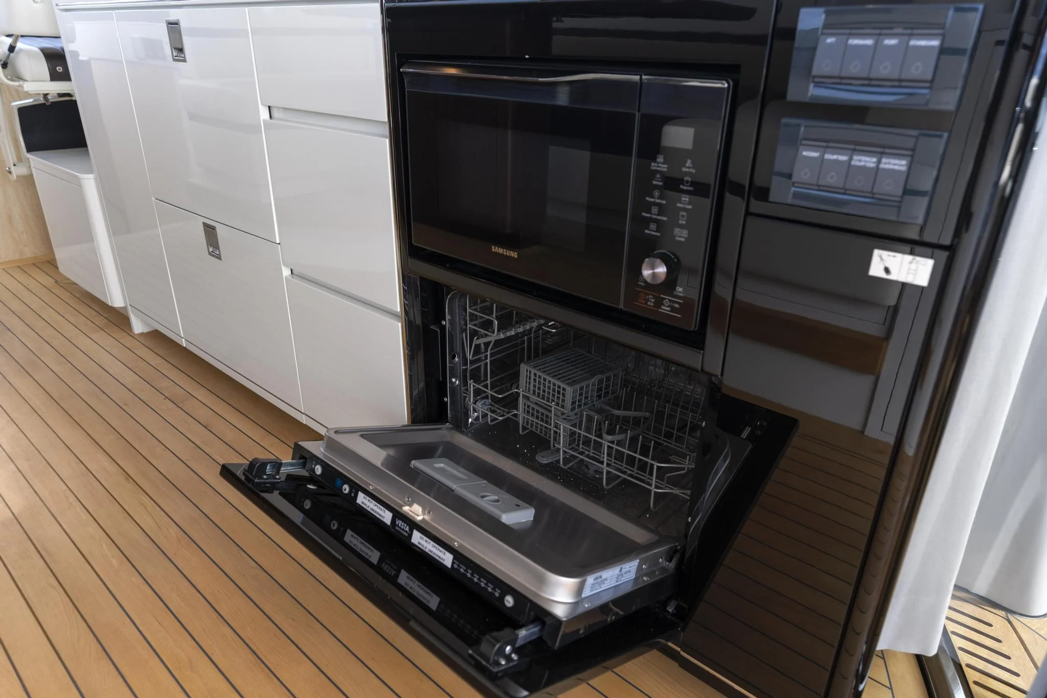 2019 Burger 48 CRUISER Image Thumbnail #61