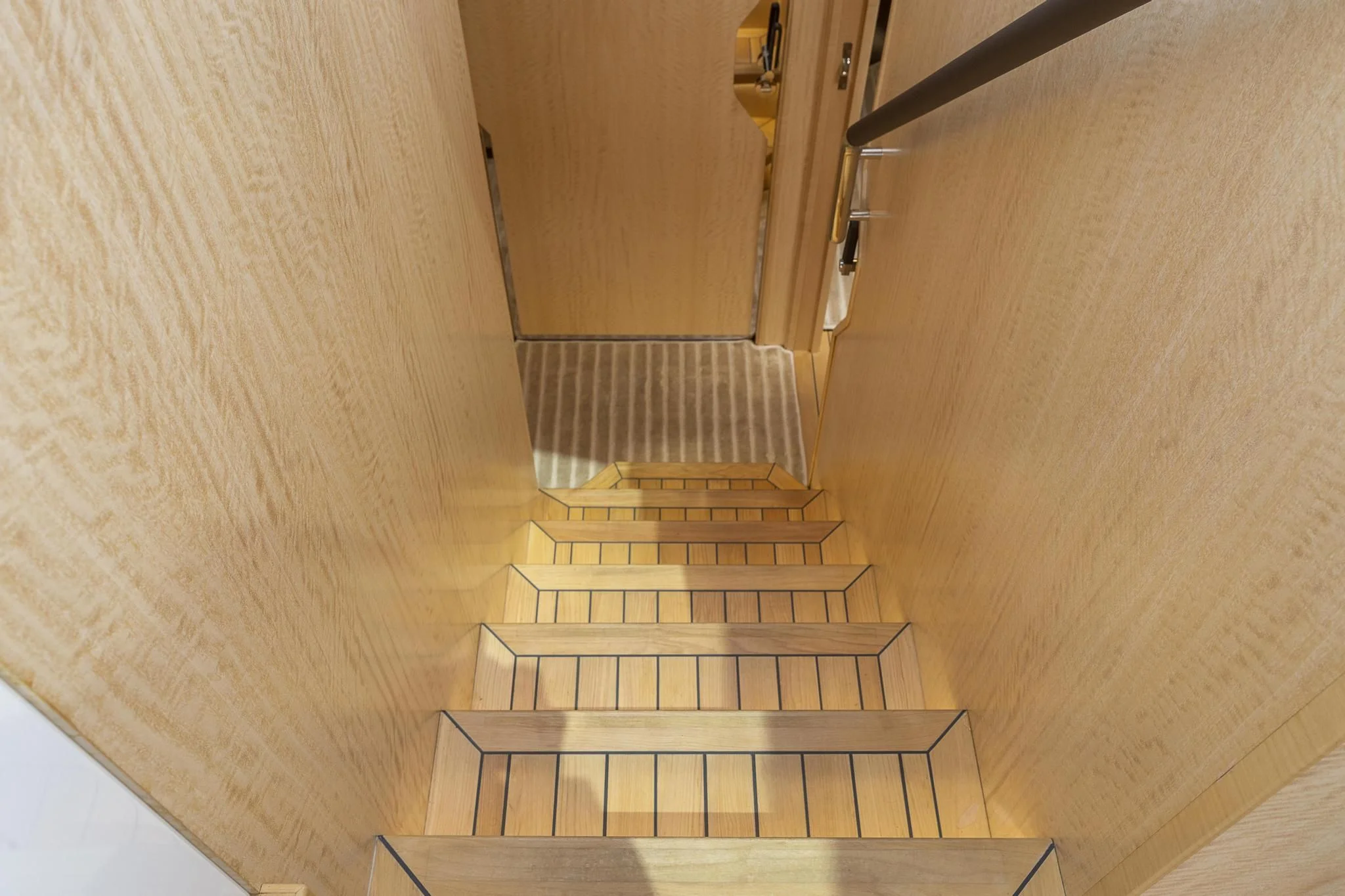 2019 Burger 48 CRUISER Image Thumbnail #79