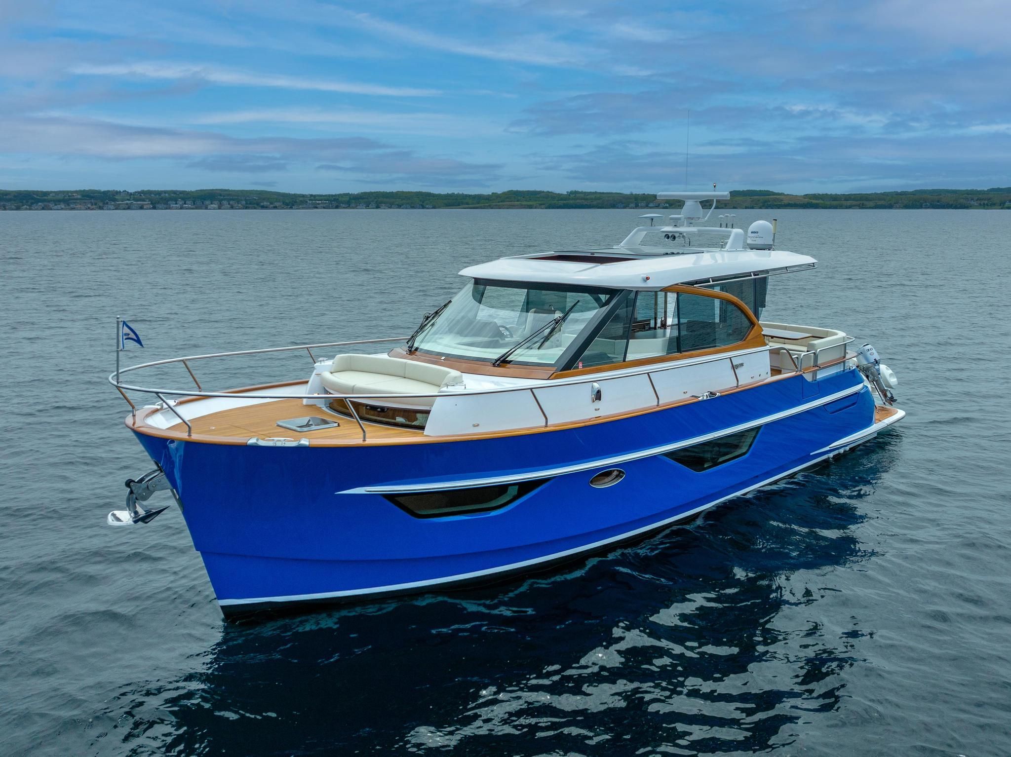 Thumbnail 2 for 2019 Burger 48 CRUISER