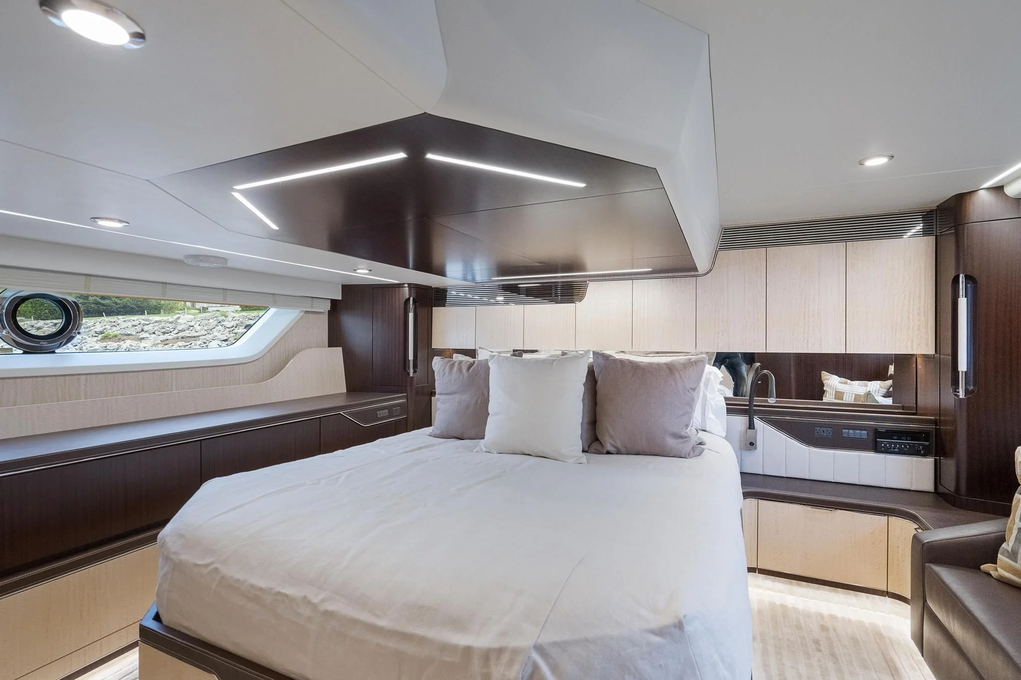 2019 Burger 48 CRUISER Image Thumbnail #82