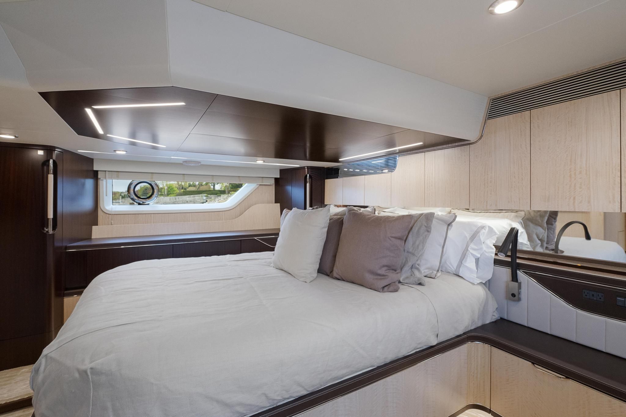 2019 Burger 48 CRUISER Image Thumbnail #83